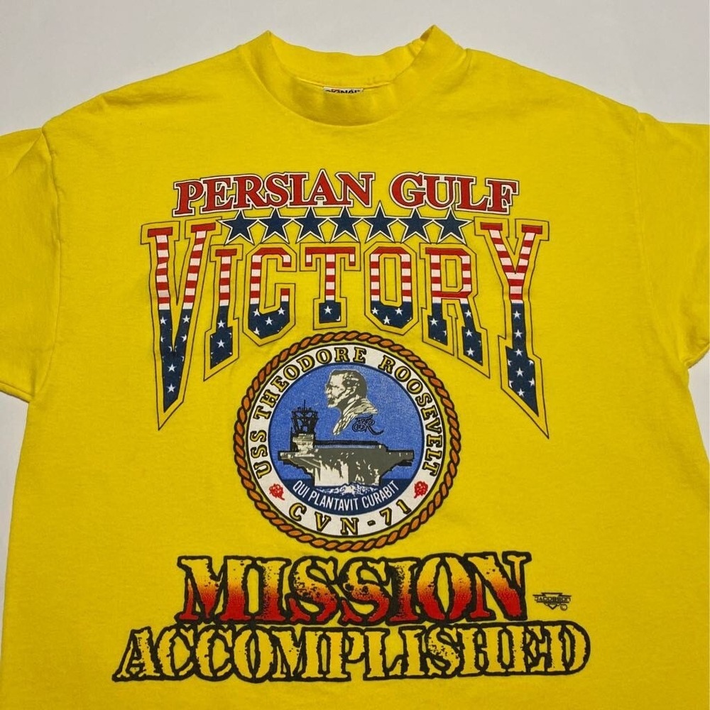Persian Gulf Victory Men's‎ Large T-Shirt Signal Yellow Single Stitch USA VTG